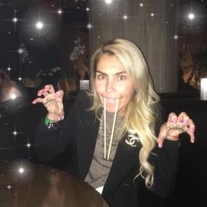 Meet your Posher, Jessica